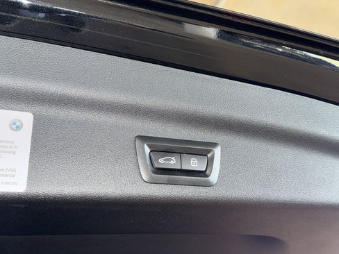 Used 2025 BMW X1 xDrive28i w/ Technology Package image 14