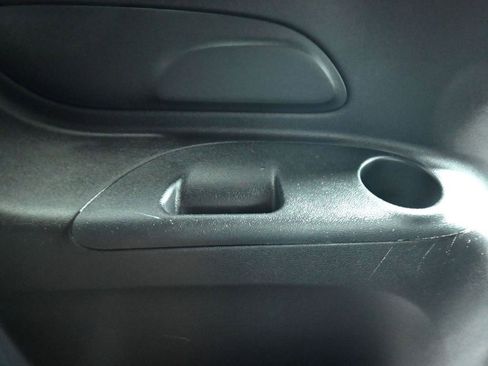 Used 2024 Chrysler Pacifica Touring image 44