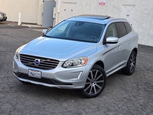 Used 2015 Volvo XC60 T5 Premier image 4