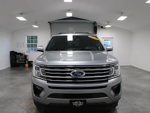 Used 2020 Ford Expedition XLT w/ Equipment Group 202A RWD image 3