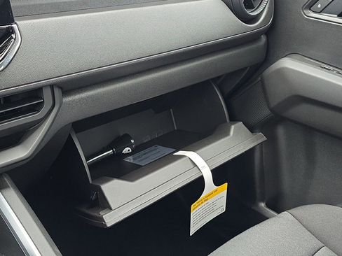 New 2026 Chevrolet Colorado W/T image 27