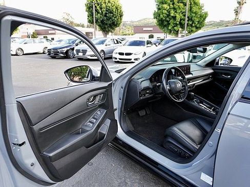 Used 2024 Honda Accord EX-L image 36