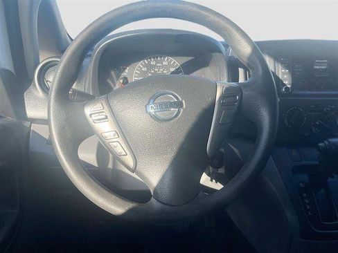 Used 2021 Nissan NV200 SV w/ Back Door Glass Package image 11