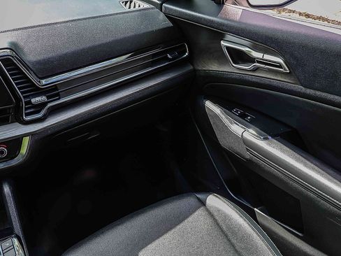 Certified 2023 Kia Sportage X-Line w/ X-Line Premium Package AWD/4WD image 17