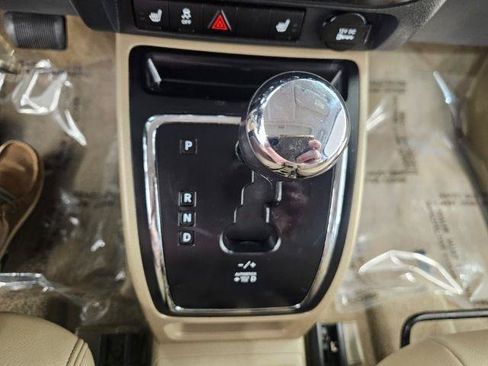 Used 2014 Jeep Patriot Limited w/ Sun/Sound Group AWD/4WD image 21