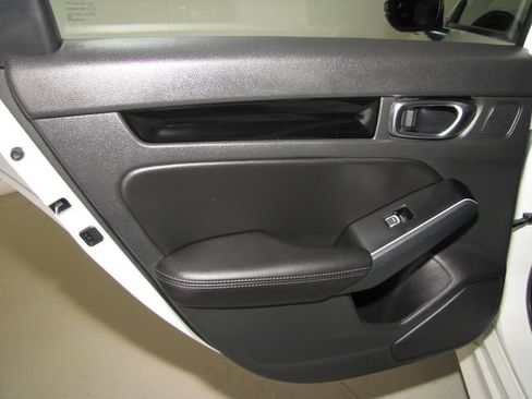 Used 2025 Honda Civic Sport Touring image 14