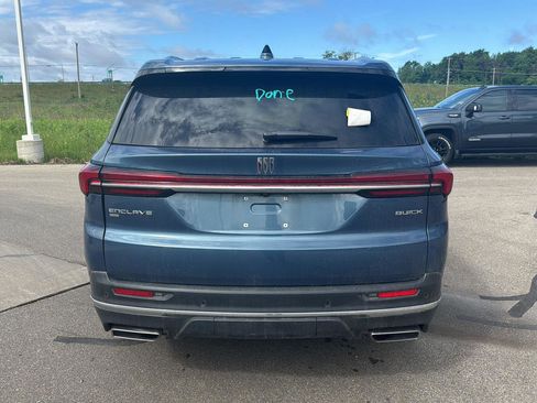 Used 2026 Buick Enclave Preferred AWD/4WD image 4