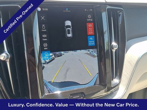 Certified 2023 Volvo XC60 B5 Plus w/ Climate Package AWD/4WD image 19