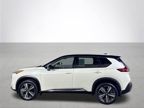 Used 2022 Nissan Rogue SL w/ SL Premium Package image 9