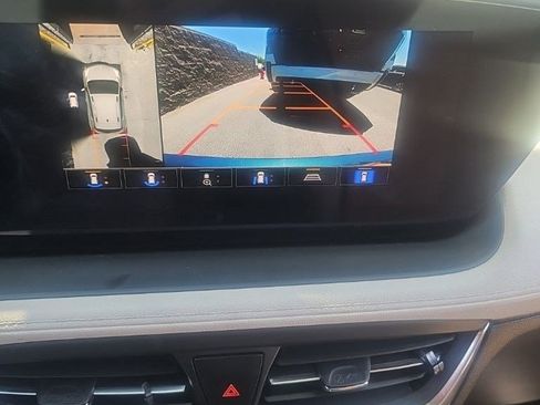 Used 2024 Buick Encore GX Avenir w/ Avenir Technology Package FWD image 9