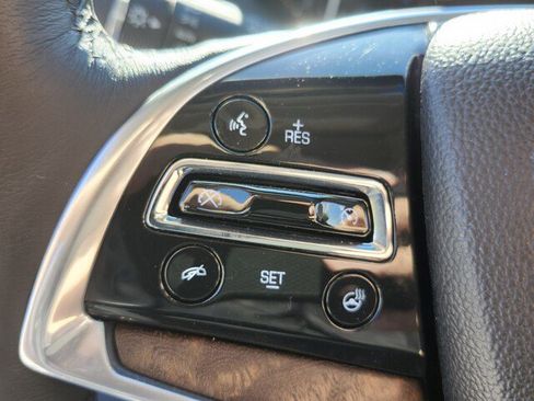 Used 2018 Cadillac XTS Luxury image 24