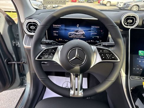 New 2025 Mercedes-Benz GLC 350e 4MATIC image 25