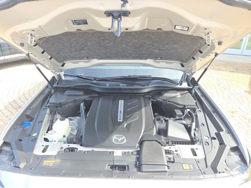 Used 2025 MAZDA CX-90 Plug-In Hybrid w/ Preferred AWD/4WD image 31