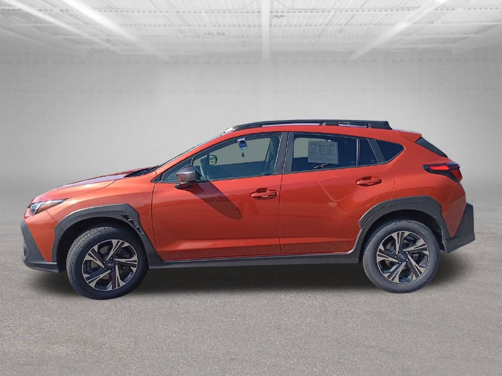 Used 2024 Subaru Crosstrek 2.0i Premium AWD/4WD image 2