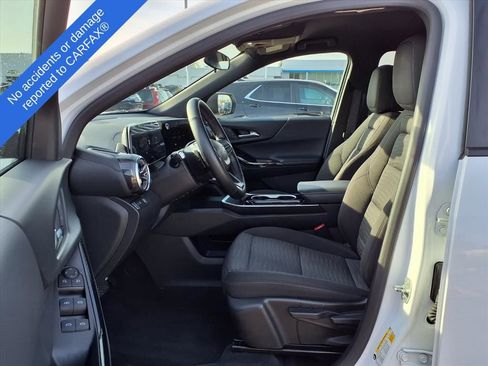 Used 2025 Chevrolet Equinox LT image 17