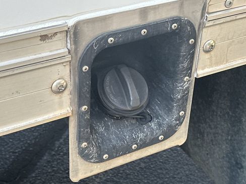 Used 2019 Ford E-450 and Econoline 450 Super Duty w/ Power Windows & Locks Group RWD image 30