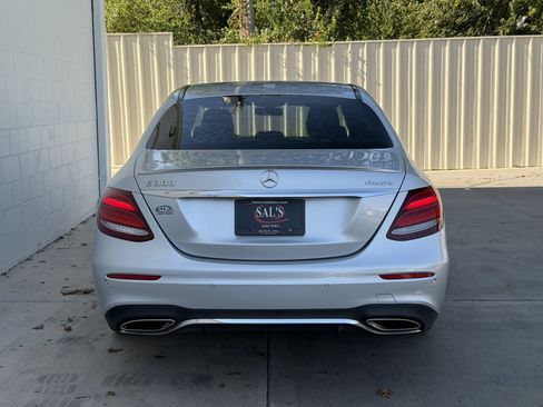 Used 2017 Mercedes-Benz E 300 4MATIC image 6
