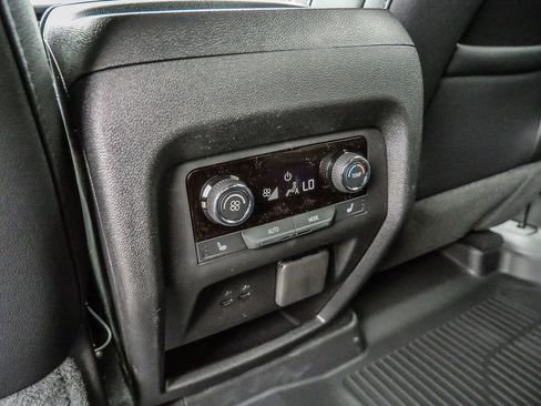 New 2026 Chevrolet Traverse High Country w/ LPO, Floor Liner Package image 25