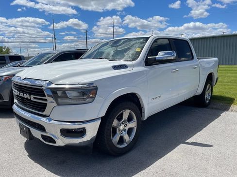 Used 2022 RAM 1500 Laramie AWD/4WD image 3