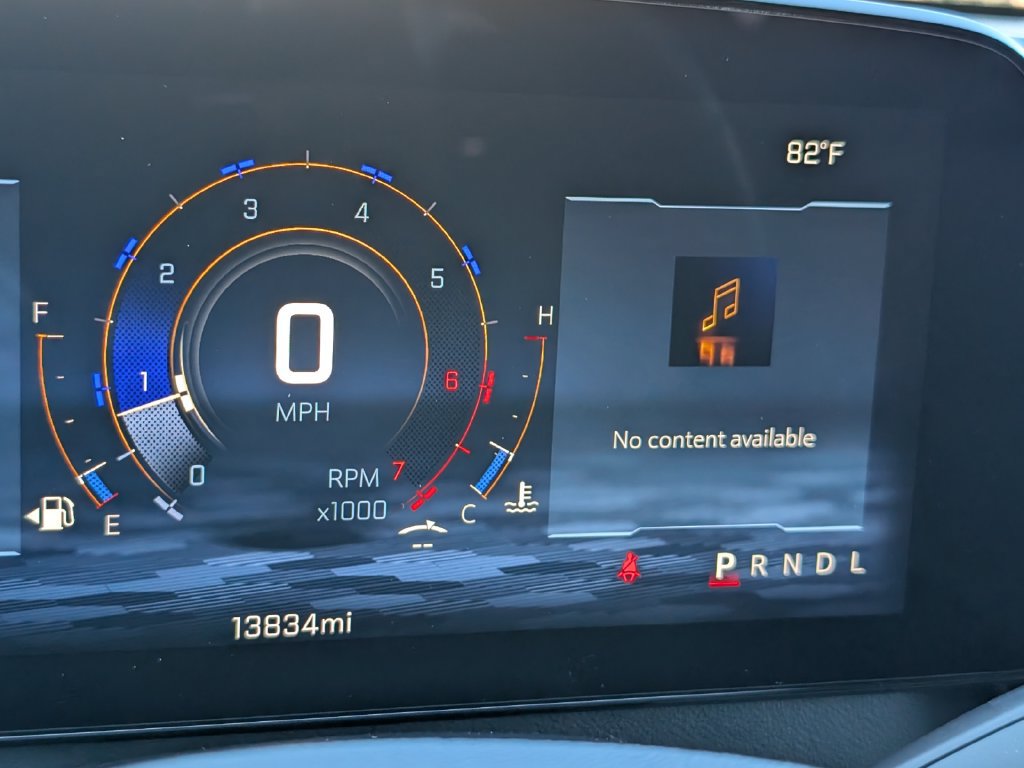 Used 2025 Chevrolet Traverse LT FWD image 10