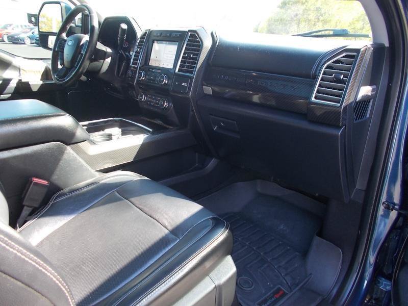 Used 2017 Ford F250 Lariat w/ Lariat Ultimate Package AWD/4WD image 24
