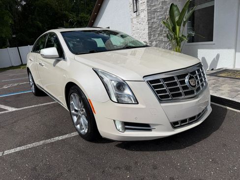 Used 2013 Cadillac XTS Premium FWD image 20
