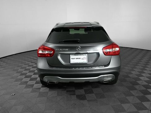 Certified 2019 Mercedes-Benz GLA 250 4MATIC image 29