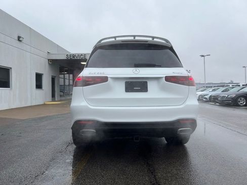 Certified 2025 Mercedes-Benz GLS 580 4MATIC image 7