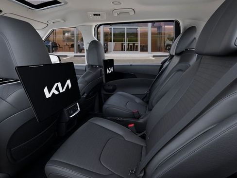 New 2026 Kia Carnival SX Prestige FWD image 24