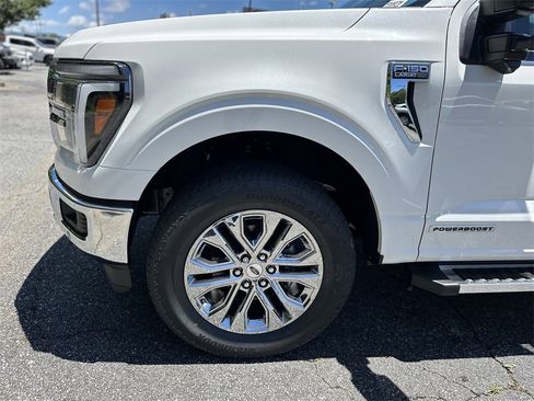 New 2025 Ford F150 Lariat w/ Equipment Group 502A High image 21
