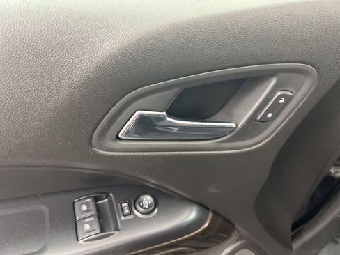 Used 2016 GMC Canyon SLT image 13