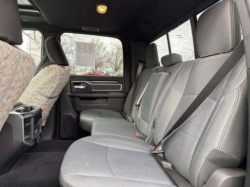 Used 2021 RAM 2500 Big Horn w/ Level 2 Equipment Group image 32