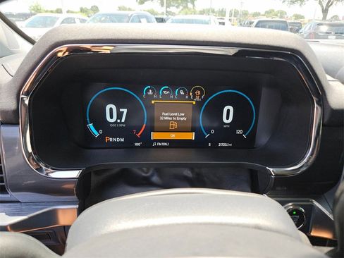 Used 2022 Ford F150 Lariat image 23