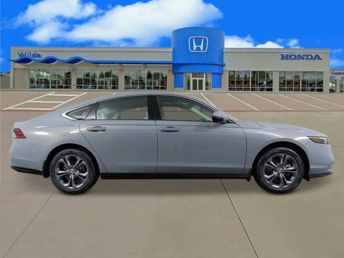 New 2026 Honda Accord EX-L image 6