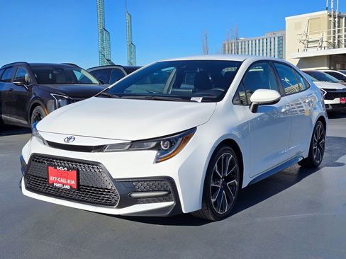 Used 2022 Toyota Corolla SE image 7