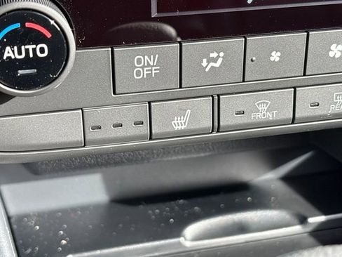 New 2026 Subaru Outback Limited image 9