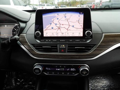 Used 2020 Nissan Altima 2.5 Platinum image 22