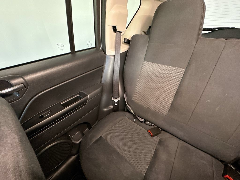Used 2012 Jeep Compass Sport FWD image 12