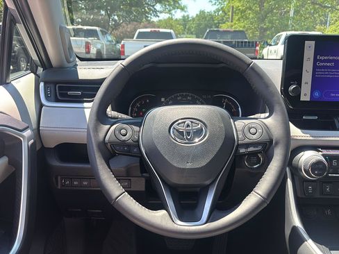 Used 2025 Toyota RAV4 XLE Premium w/ Weather Package AWD/4WD image 32