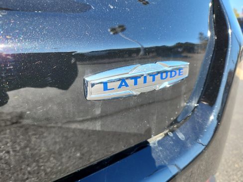 New 2026 Jeep Compass Latitude image 24