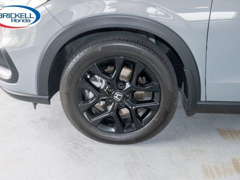Certified 2025 Honda HR-V Sport image 34