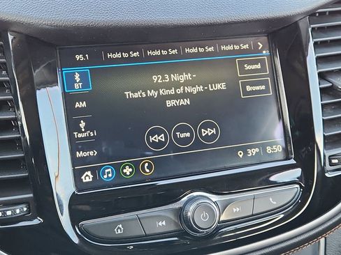 Used 2018 Chevrolet Trax LS image 17