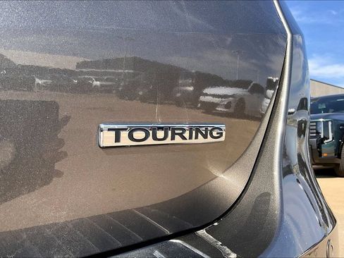 Used 2021 Honda Odyssey Touring image 8