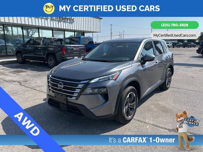 Used 2024 Nissan Rogue SV