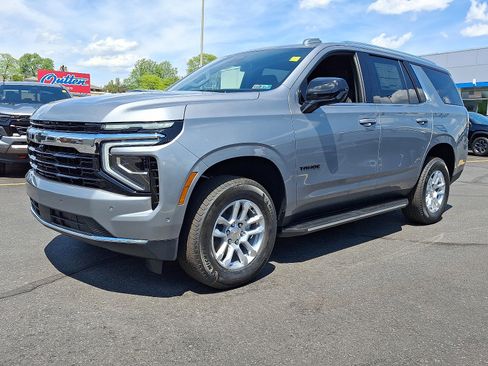 New 2026 Chevrolet Tahoe LS w/ LPO, Dark Essentials Package AWD/4WD image 1