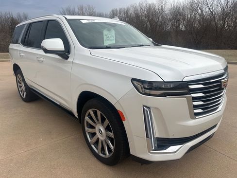 Used 2024 Cadillac Escalade Premium Luxury Platinum AWD/4WD image 8
