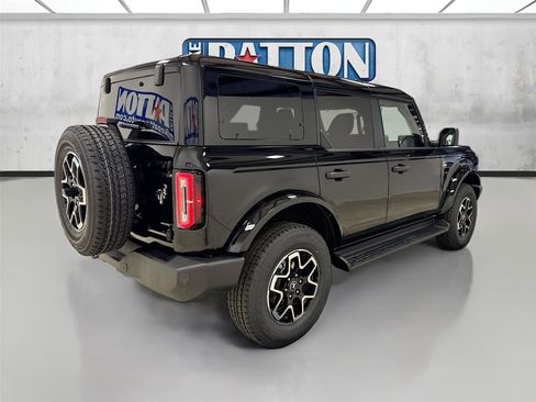 New 2026 Ford Bronco Outer Banks image 7