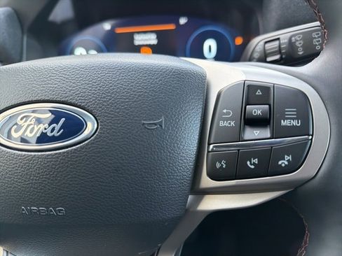 New 2026 Ford Explorer Active image 18