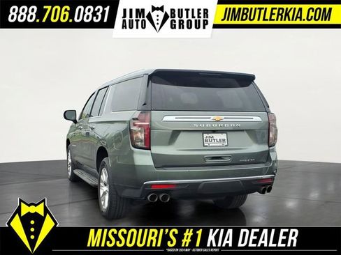 Used 2023 Chevrolet Suburban Premier AWD/4WD image 5