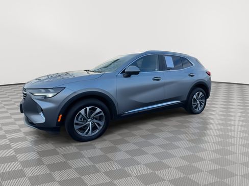 Certified 2023 Buick Envision Essence image 5